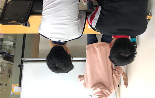 教師照片